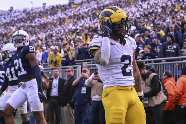 Michigan wolverines football sweatshirts store
